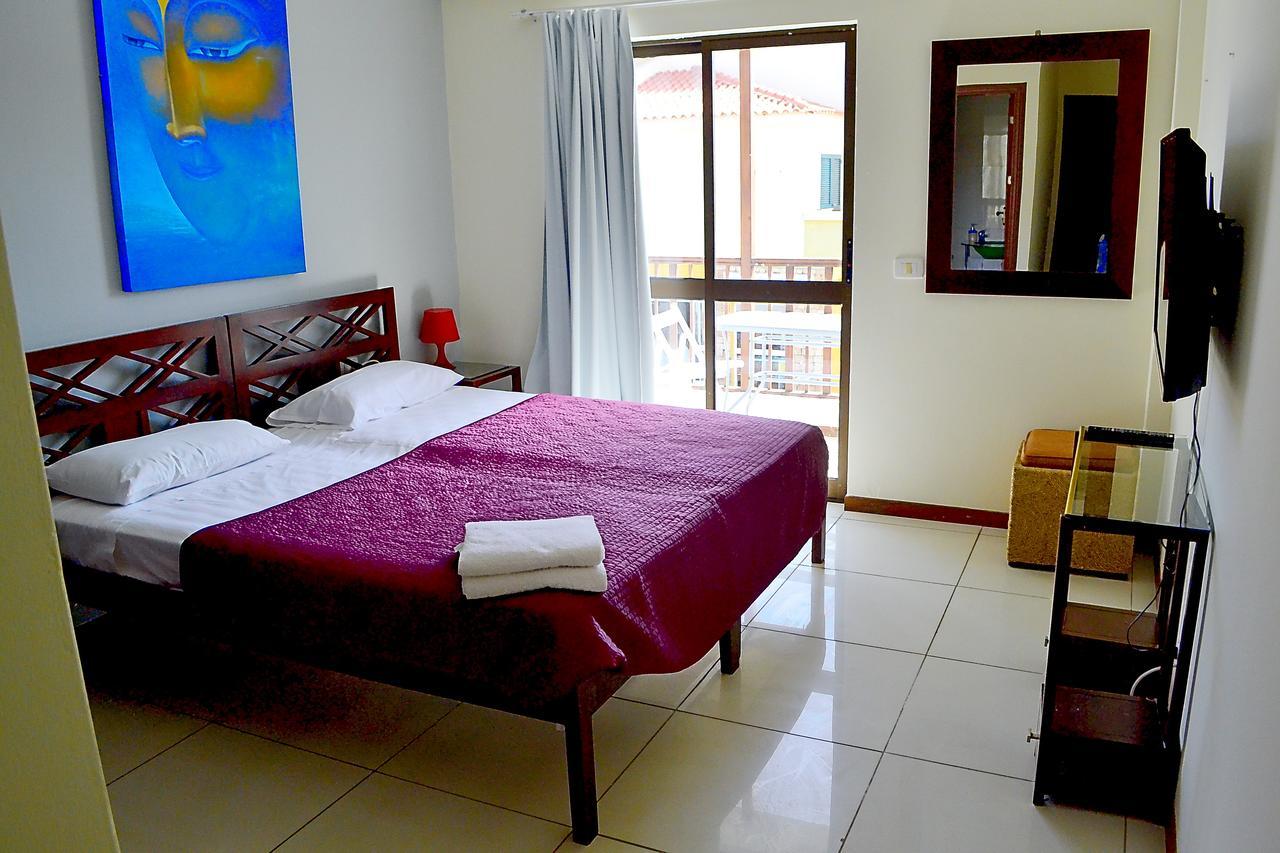 Hotel Aquamarina Suites Santa Maria Bagian luar foto