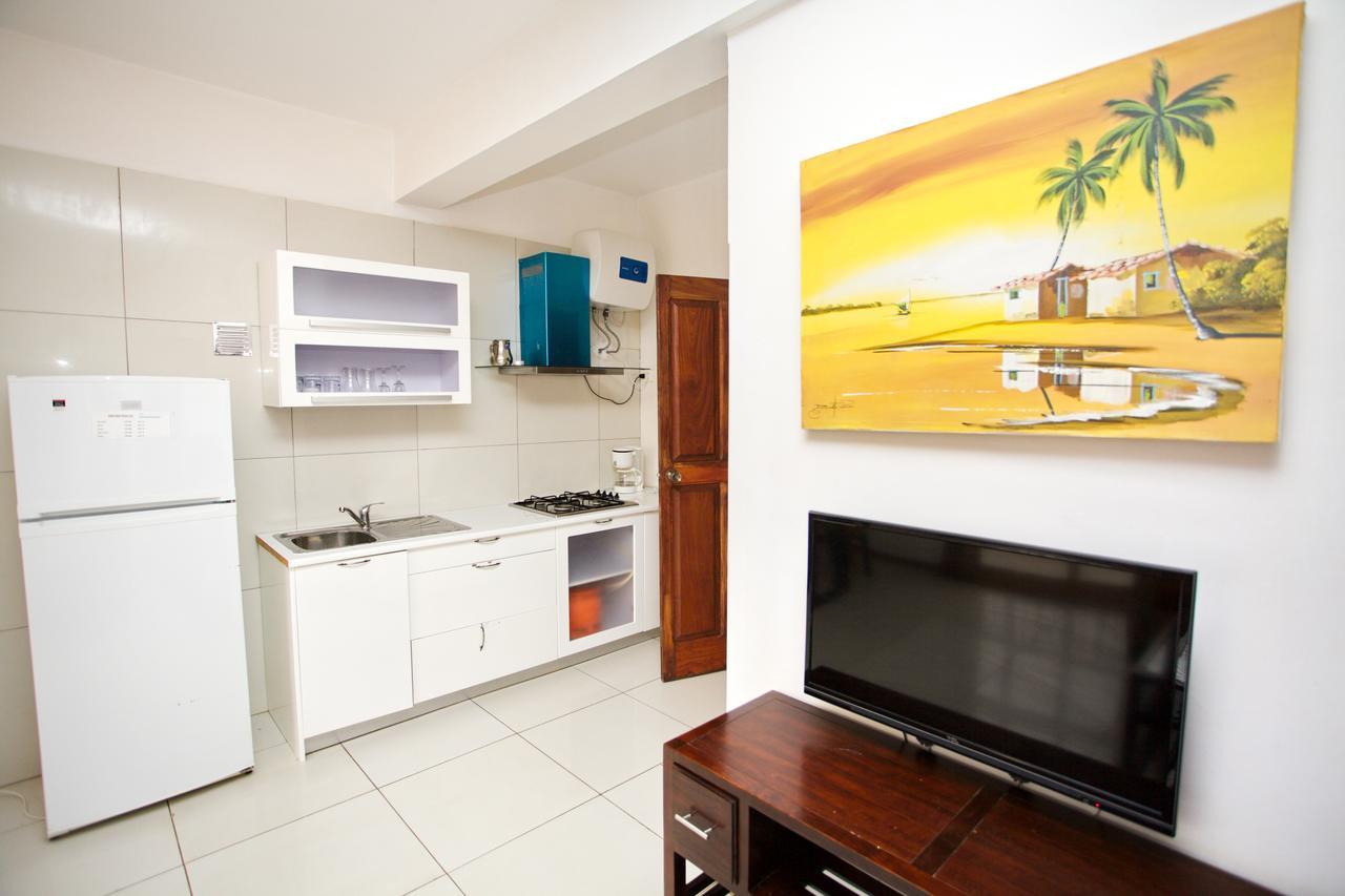 Hotel Aquamarina Suites Santa Maria Bagian luar foto