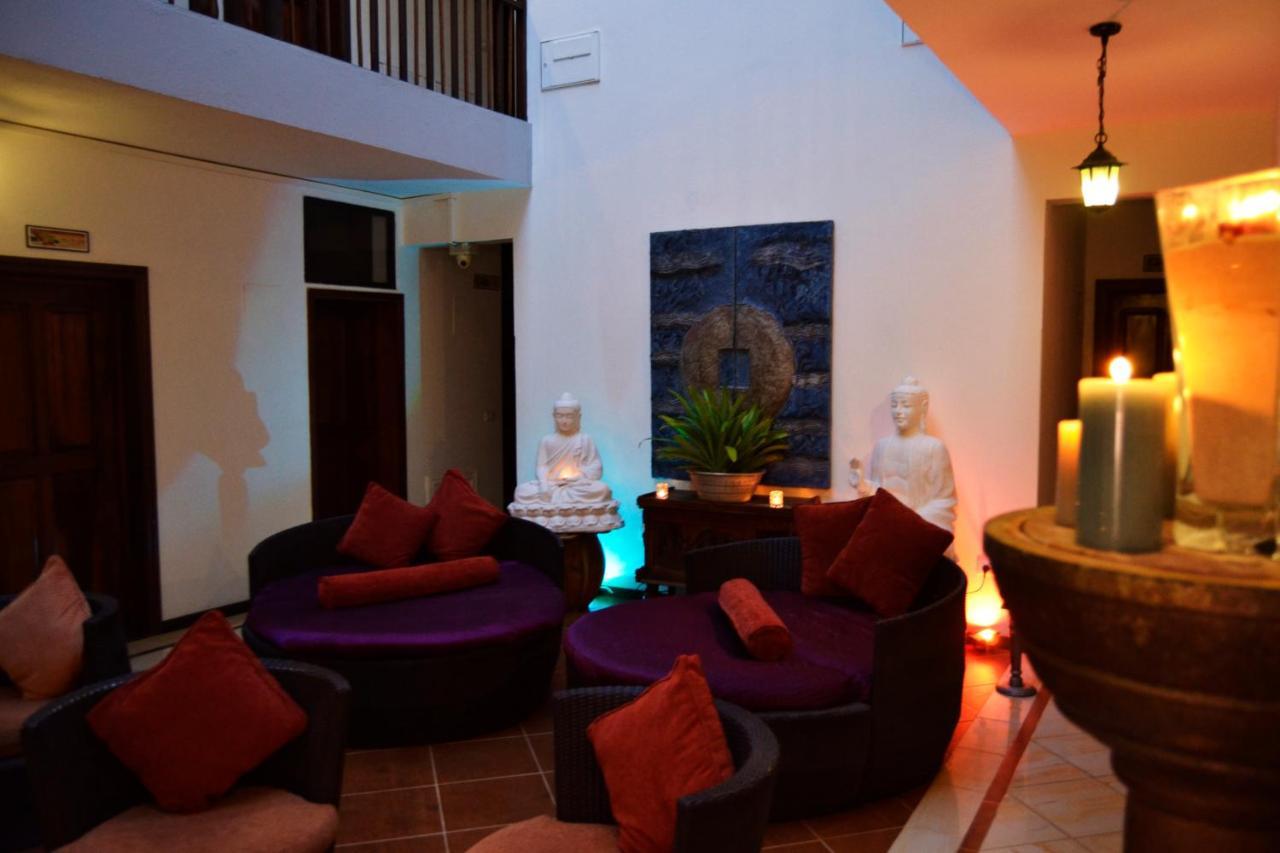 Hotel Aquamarina Suites Santa Maria Bagian luar foto